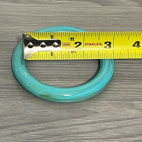 Vintage Lucite Plastic Bangle Bracelet, Teal with Swirl Design, Boho - Picture 7 of 7